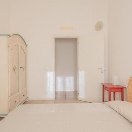 Elegant Residence Ea Bianca 1 Bedroom Sleeps 4 Child Cala Bitta Exterior photo